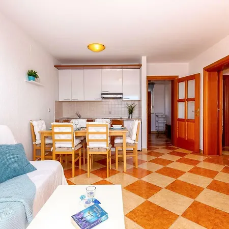 Apartments Villa Maria Crikvenica Exterior photo